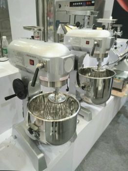 Amasadora planetaria 20L industrial