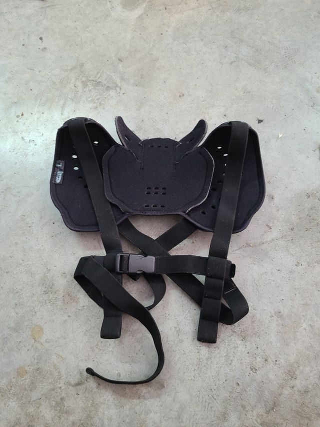 hombreras de protección de moto para niño