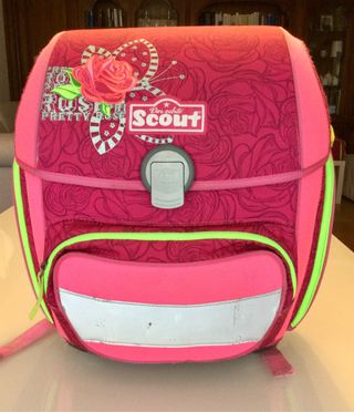 Mochila alemana SCOUT de segunda mano por 40 EUR en Madrid en WALLAPOP
