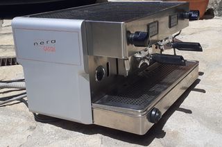 Cafetera Nera Gaggia de segunda mano por 300 EUR en Villarejo del Valle en  WALLAPOP