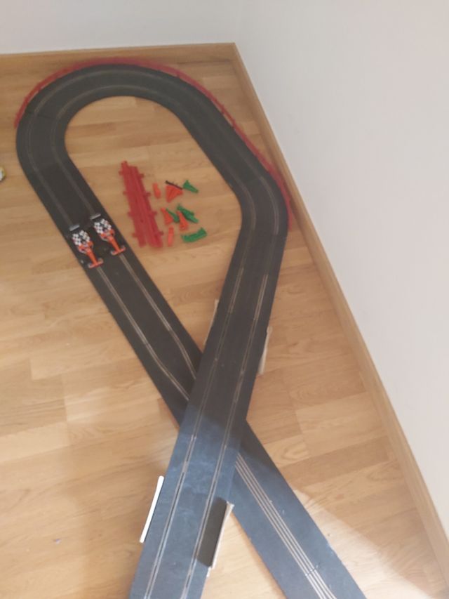 LOTE SCALEXTRIC RC 68. MUY BUEN ESTADO.