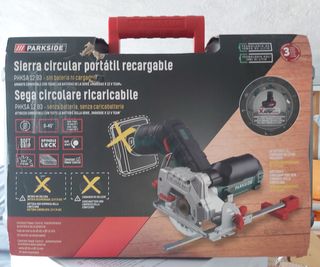 Sierra circular portátil recargable. de segunda mano por 65 EUR en Camino  de Las Fuentes en WALLAPOP
