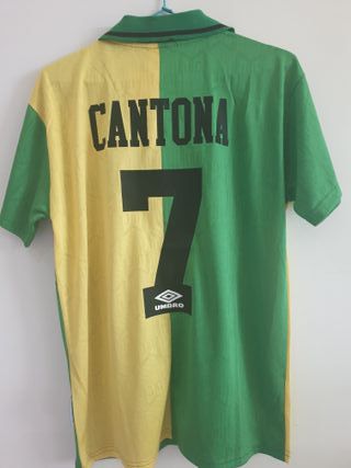 Camiseta MANCHESTER UNITED 1992\\/1994 #7 CANTONA de segunda mano por 50 EUR  en Madrid en WALLAPOP