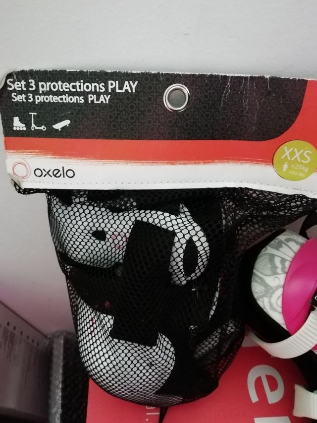 patines, casco y protecciones