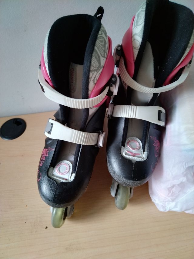 patines, casco y protecciones