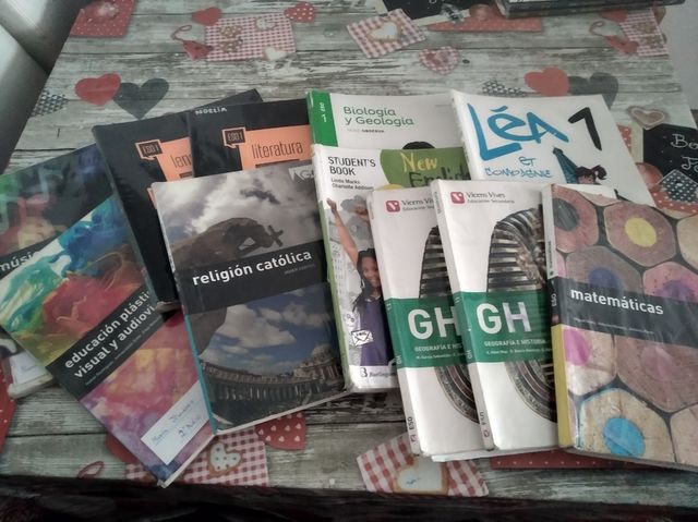 Lote de libros de 1° de la ESO