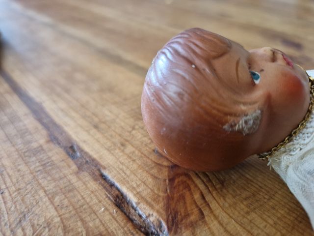 Dos muñecas muy antiguas