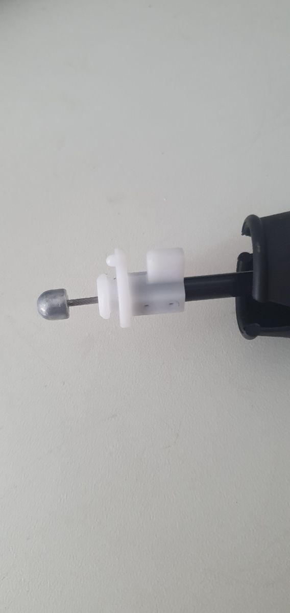 Cable puerta Audi A8 ref:4N0837315