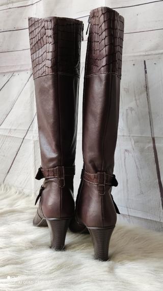 Botas Dansi de segunda mano por 45 EUR en Bilbao en WALLAPOP