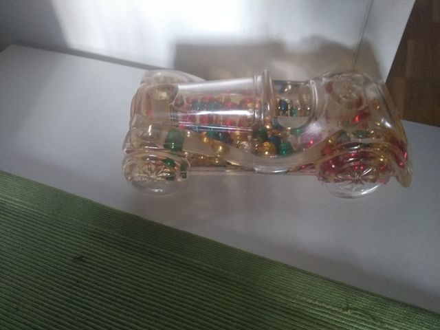 Maqueta coche antiguo peque Metaquilate lee +