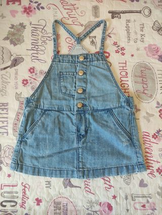 12-18 Pichi vaquero de Zara como nuevo!! de segunda mano por 6 EUR en  Calahorra en WALLAPOP