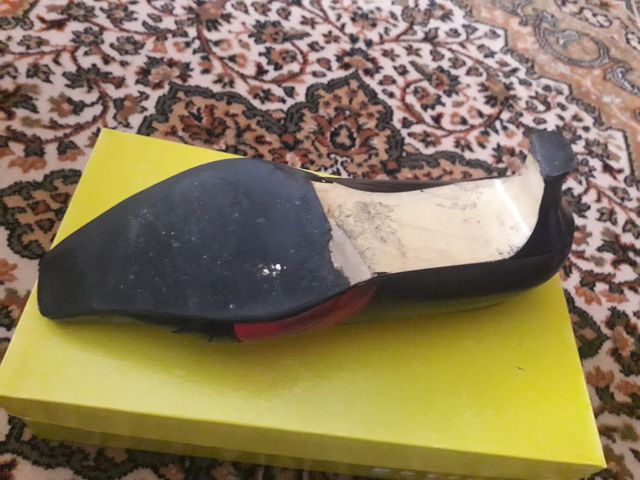 zapatos de tacon bajo.