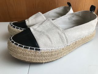 Alpargatas Primark de segunda mano por 3 EUR en Betanzos en WALLAPOP