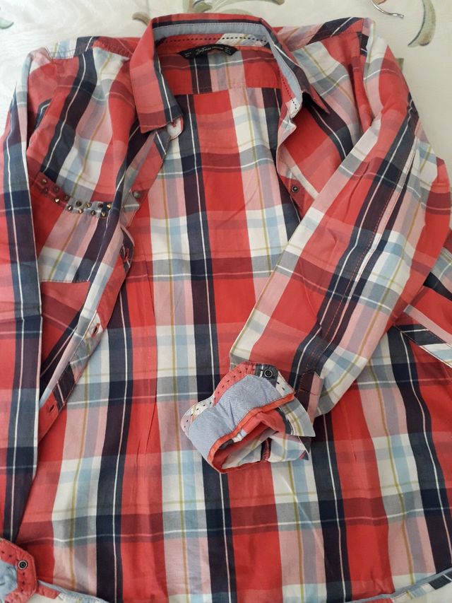 Camisa de Zara, talla S.