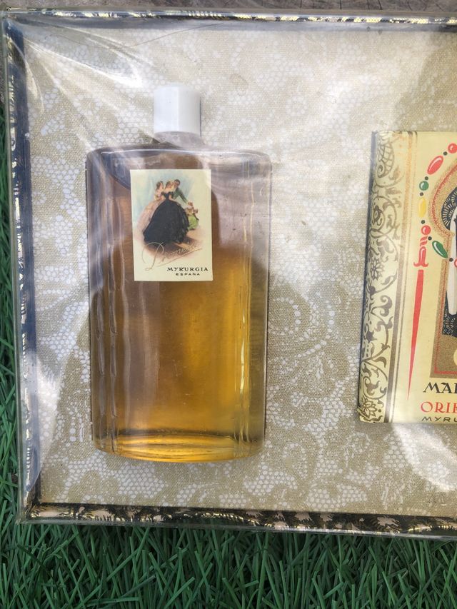 ESTUCHE MADERAS DE ORIENTE COLECCIÓN