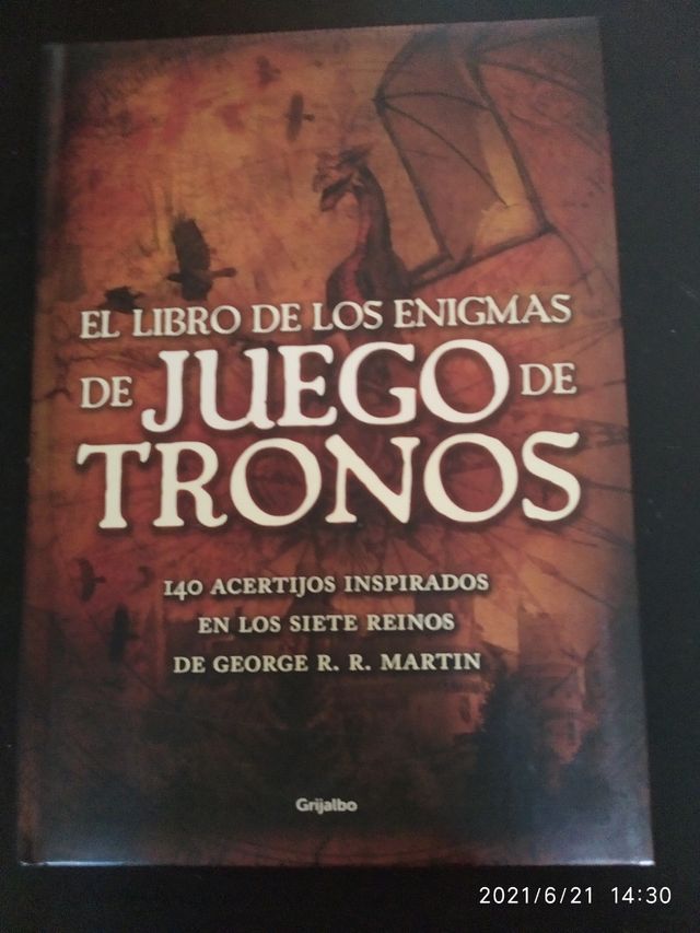 Libro d los enigmas de juego de tronos. NUEVO