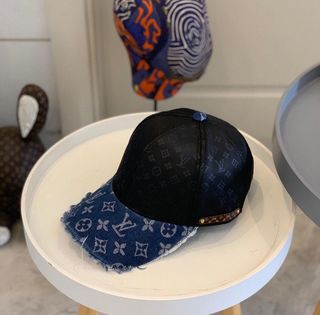 Gorra Louis Vuitton de segunda mano en WALLAPOP