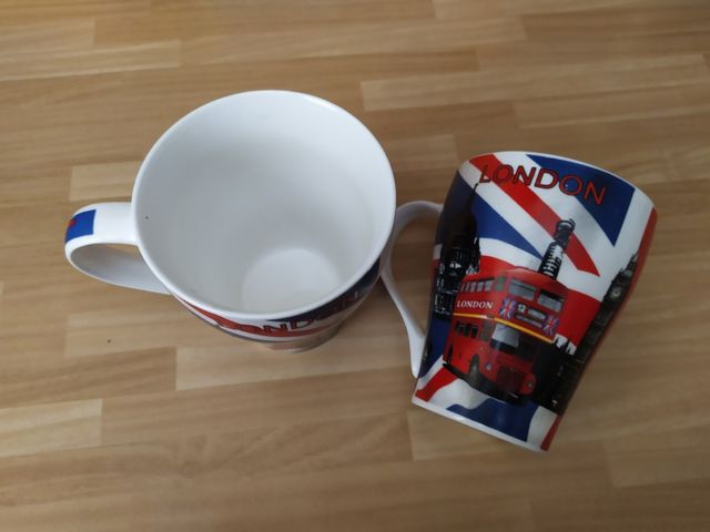 Set Londres dos Tazas Porcelana + Posacuchara