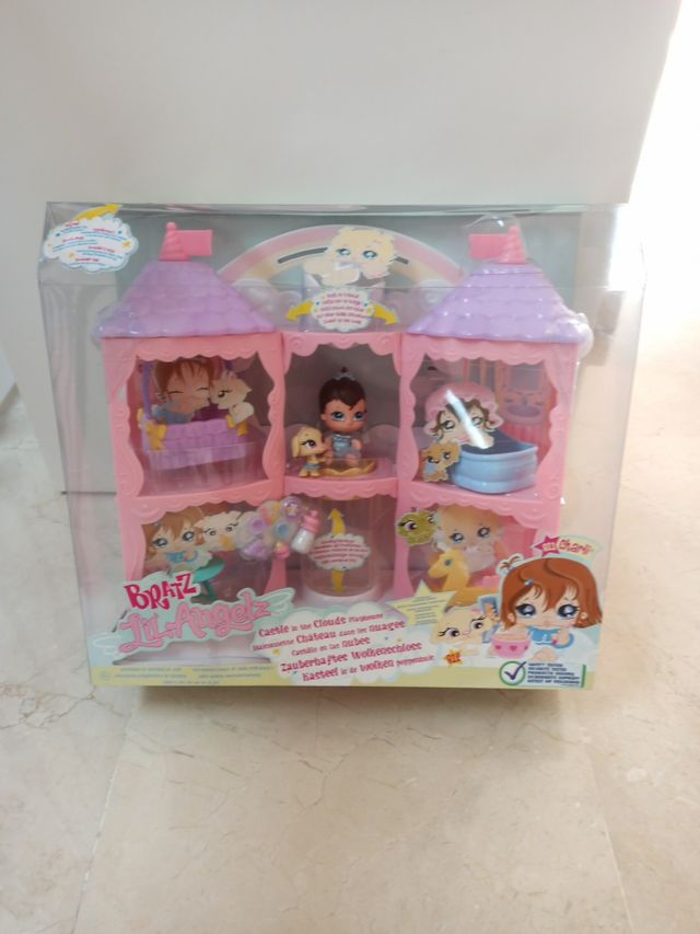 Bratz Lil Angelz Castillo en las nubes.