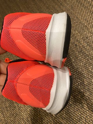 Zapatilla Nike Downshifter 7 Mujer rosa de segunda mano por 20 EUR en  Salamanca en WALLAPOP