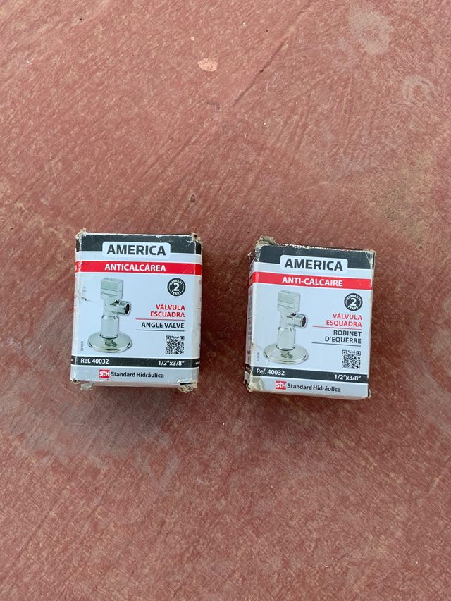 Grifos aseos y baños