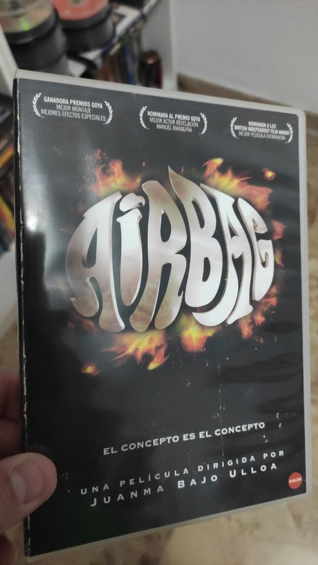 Pelicula eduardo manostijeras edicion coleccionist