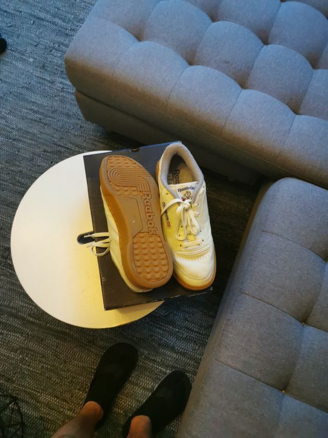 Reebok Club C Stacked cuero