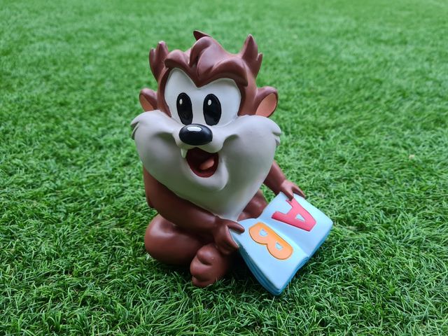 Figura de resina de Looney Tunes Babys