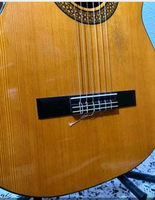 Guitarra flamenca Admira modelo sonia de segunda mano por 88 EUR en  Montmeló en WALLAPOP