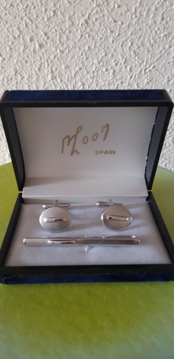 Gemelos y alfiler Moon