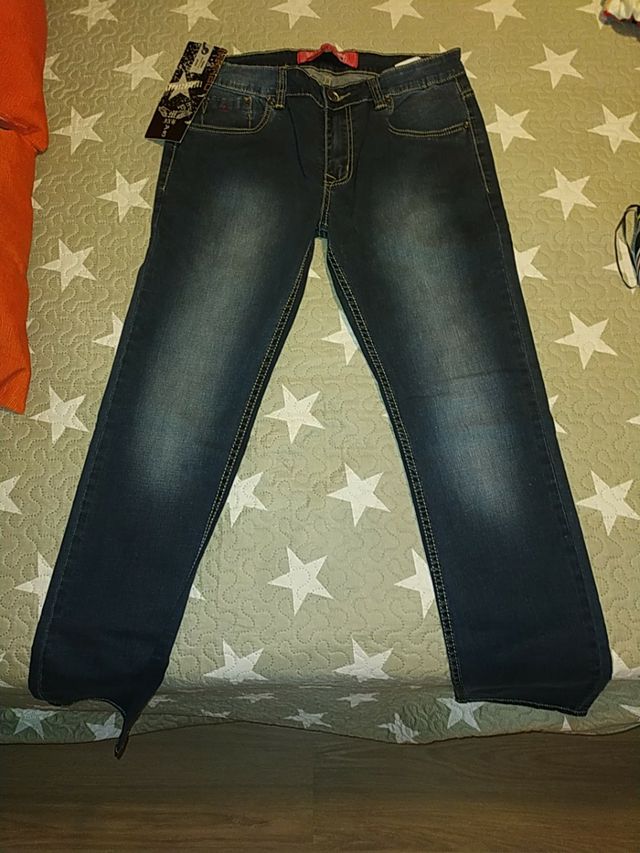 Tejano chica talla 33 (42-44) NUEVO