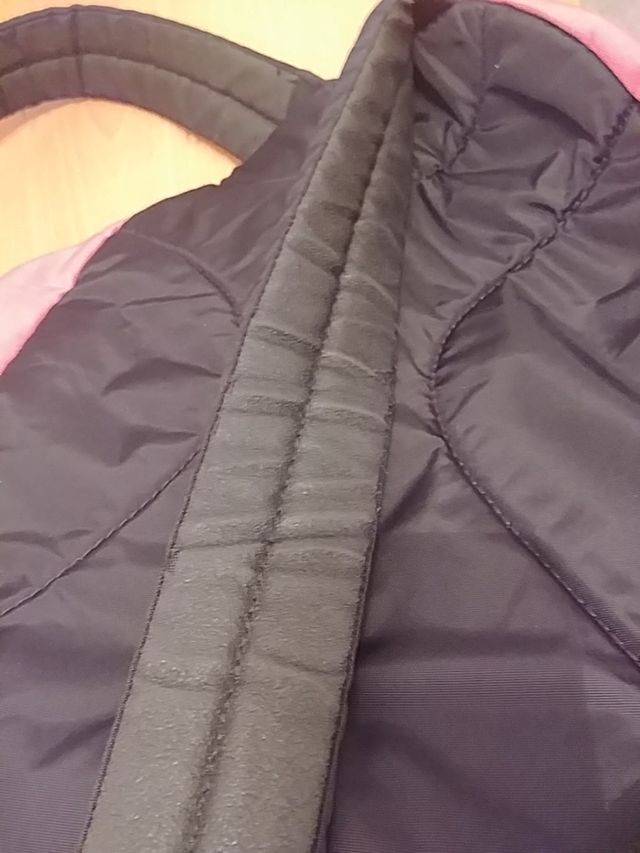 mochila Eastpak rosa fucsia