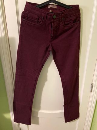 Pantalón vaquero hombre bershka de segunda mano por 10 EUR en Las Palmas de  Gran Canaria en WALLAPOP