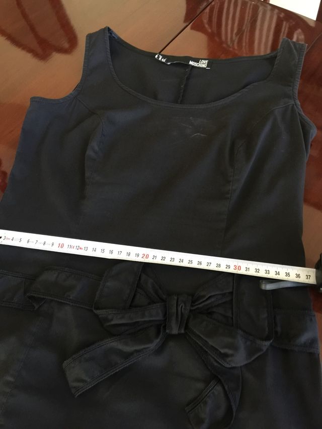Vestido negro de Love Mosquino