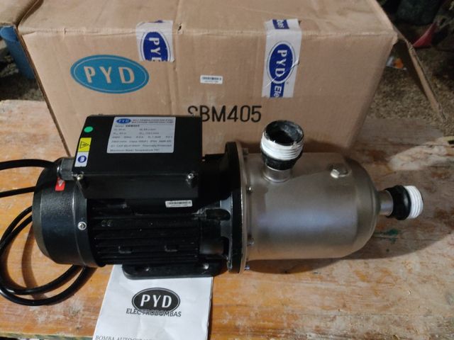 Motor de presión de agua