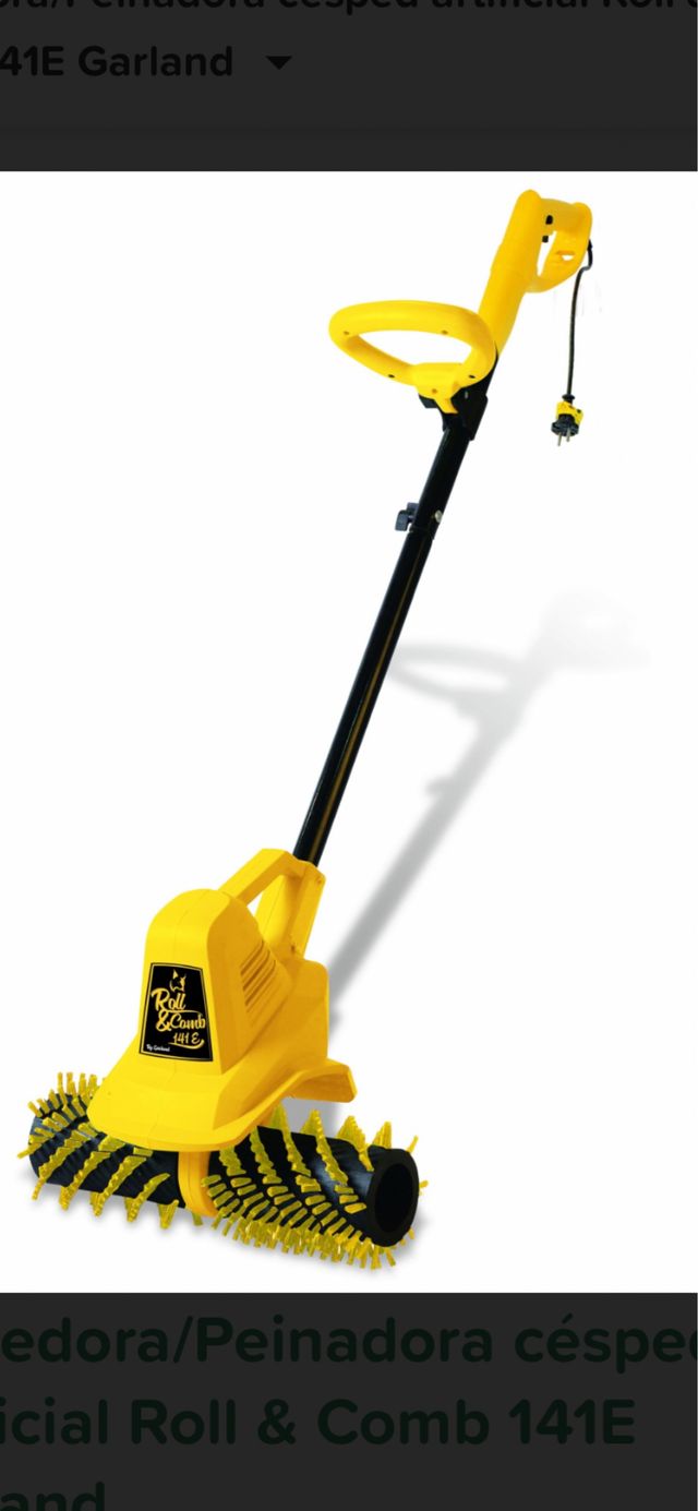 Barredora peinadora cesped artificial de segunda mano por 110 € en La