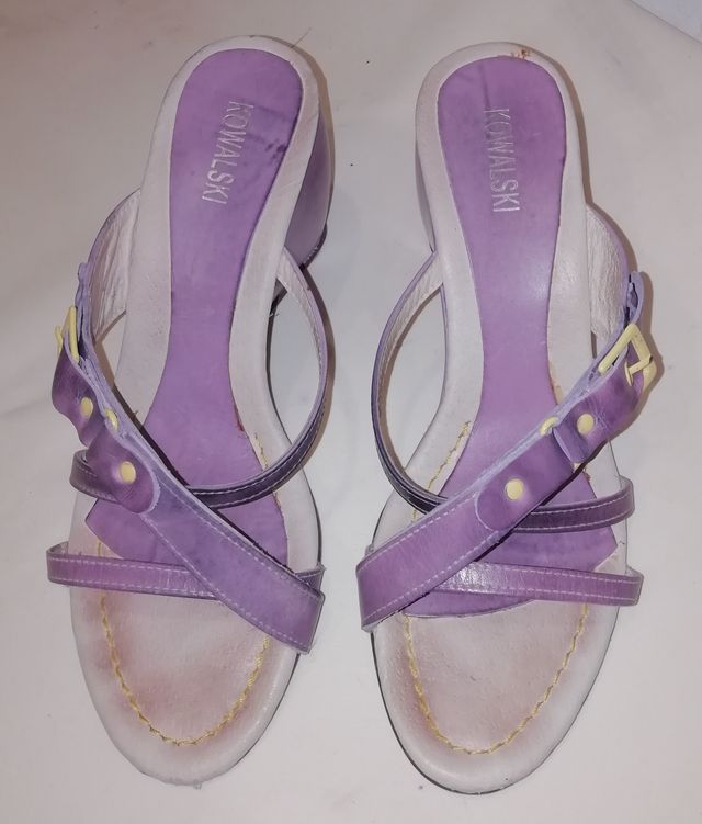 Sandalias lilas
