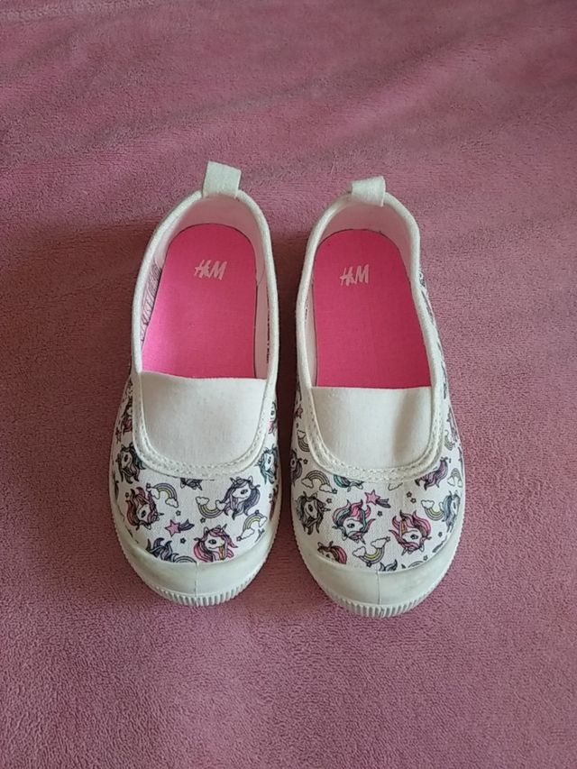 zapatillas tela unicornio h&m 27