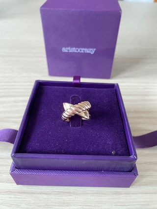 Anillo ARISTOCRAZY de segunda mano por 44 EUR en Avilés en WALLAPOP