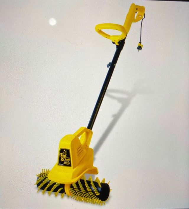 Alquiler barredora peinadora Cesped artificial