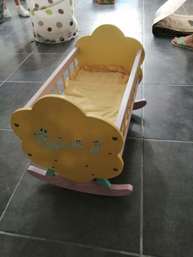 cuna madera juguete