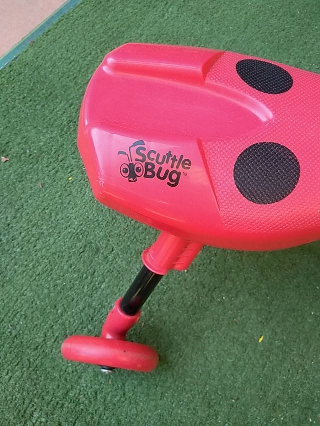 Correpasillos Scuttle Bug