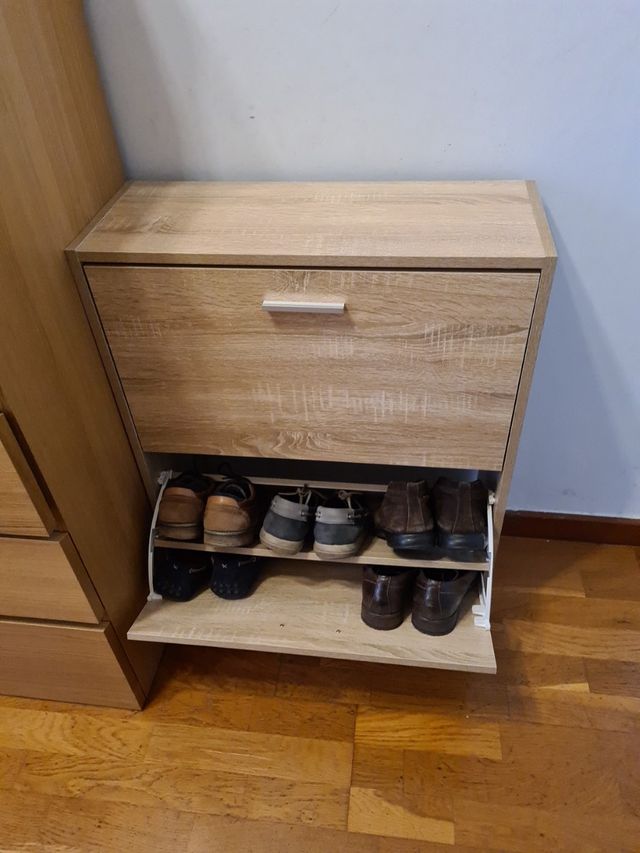 Mueble para zapatos de segunda mano por 25 € en Barcelona en WALLAPOP