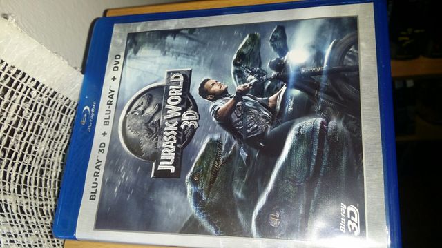 JURASSIC WORLD BLU-RAY 3D