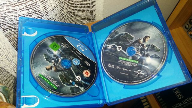 JURASSIC WORLD BLU-RAY 3D