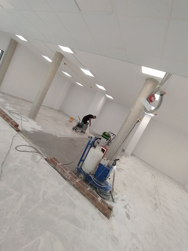 Pulidos y abrillantado de suelos