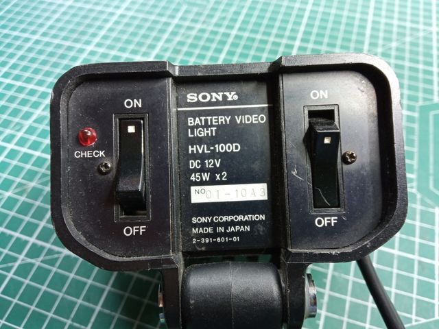 Foco Sony HVL-100D, precio a convenir 