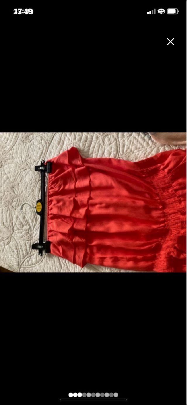 Mono rojo coral escote palabra honor t/M