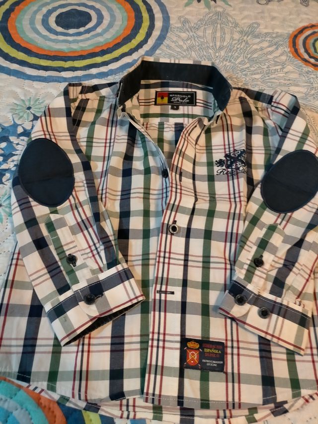 CONJUNTO DE CAMISAS