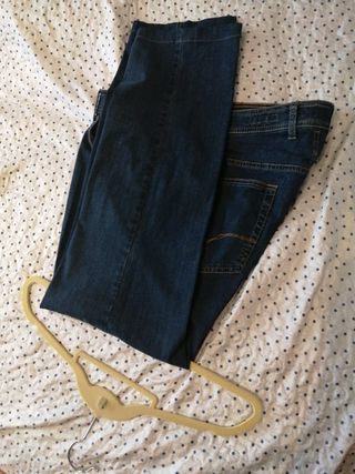 TEJANOS MARCA PIONIER JEANS T50 de segunda mano por 35 EUR en Barcelona en  WALLAPOP
